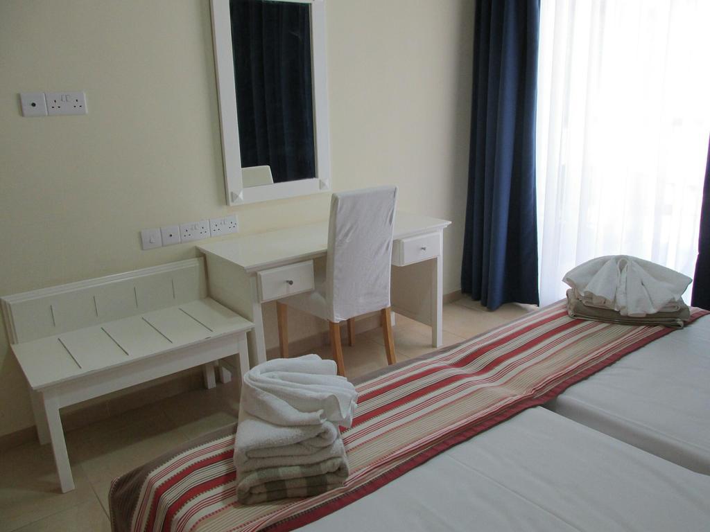 Royal Blue Hotel & Spa Geroskipou Luaran gambar