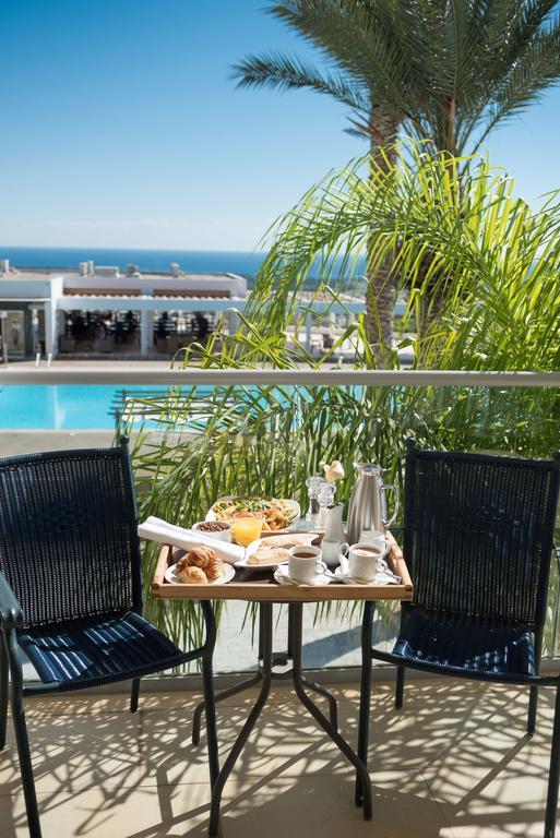 Royal Blue Hotel & Spa Paphos Luaran gambar