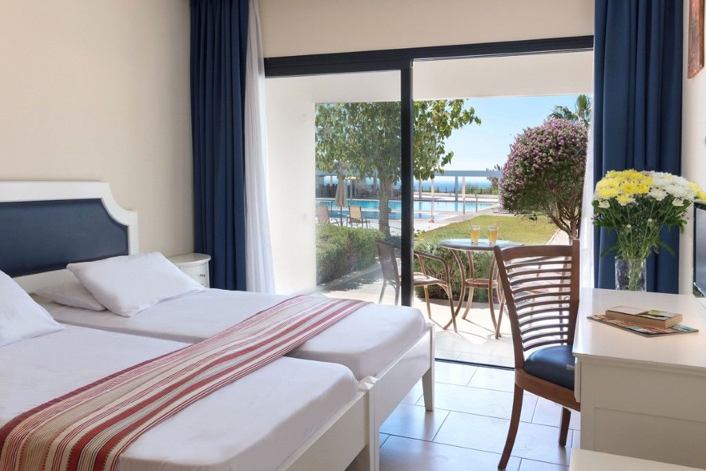 Royal Blue Hotel & Spa Paphos Luaran gambar