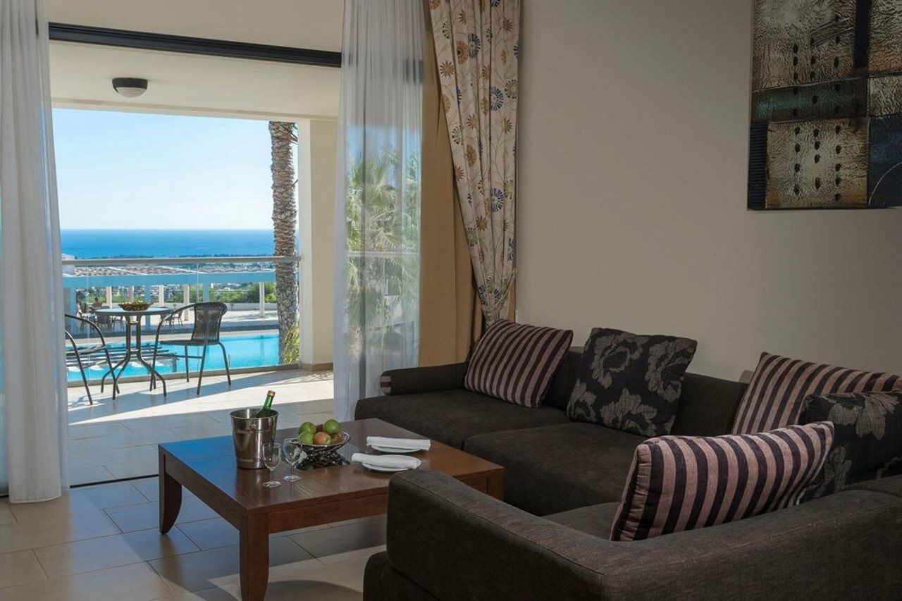 Royal Blue Hotel & Spa Paphos Luaran gambar